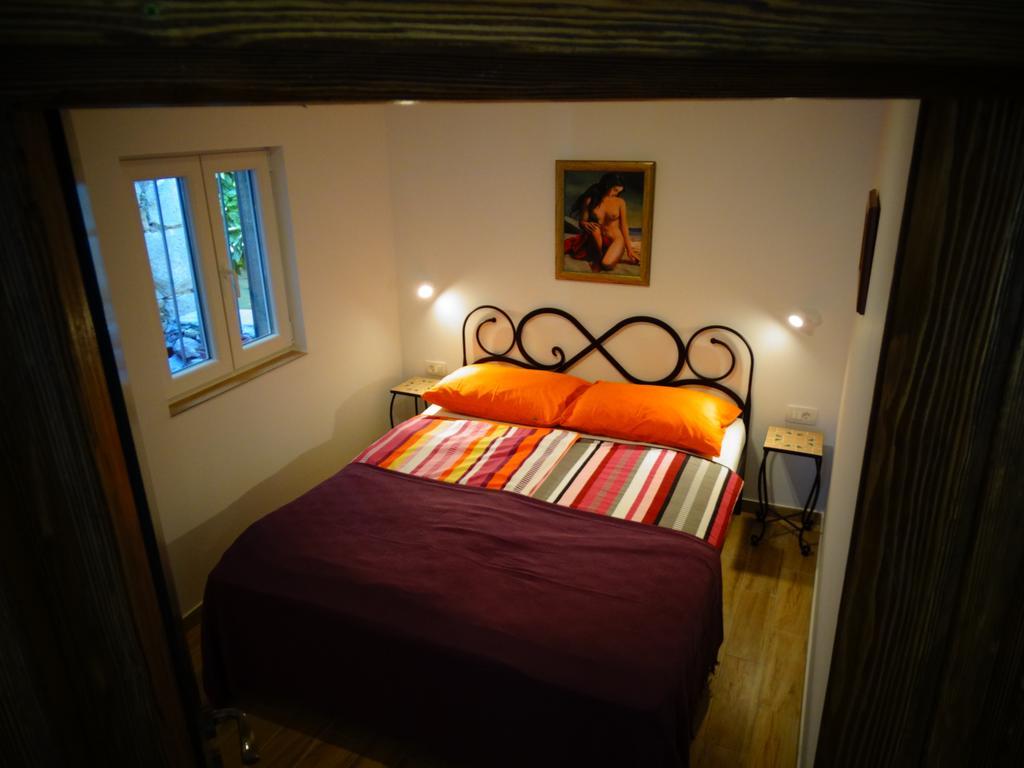 Guesthouse Marileo Split Exteriör bild