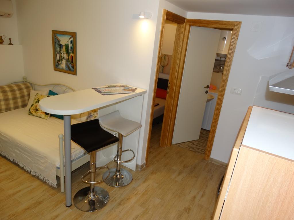 Guesthouse Marileo Split Exteriör bild